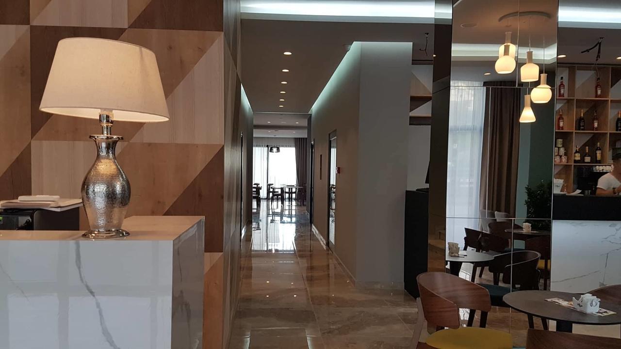 Blue Marine Hotel Shkallnur Екстер'єр фото