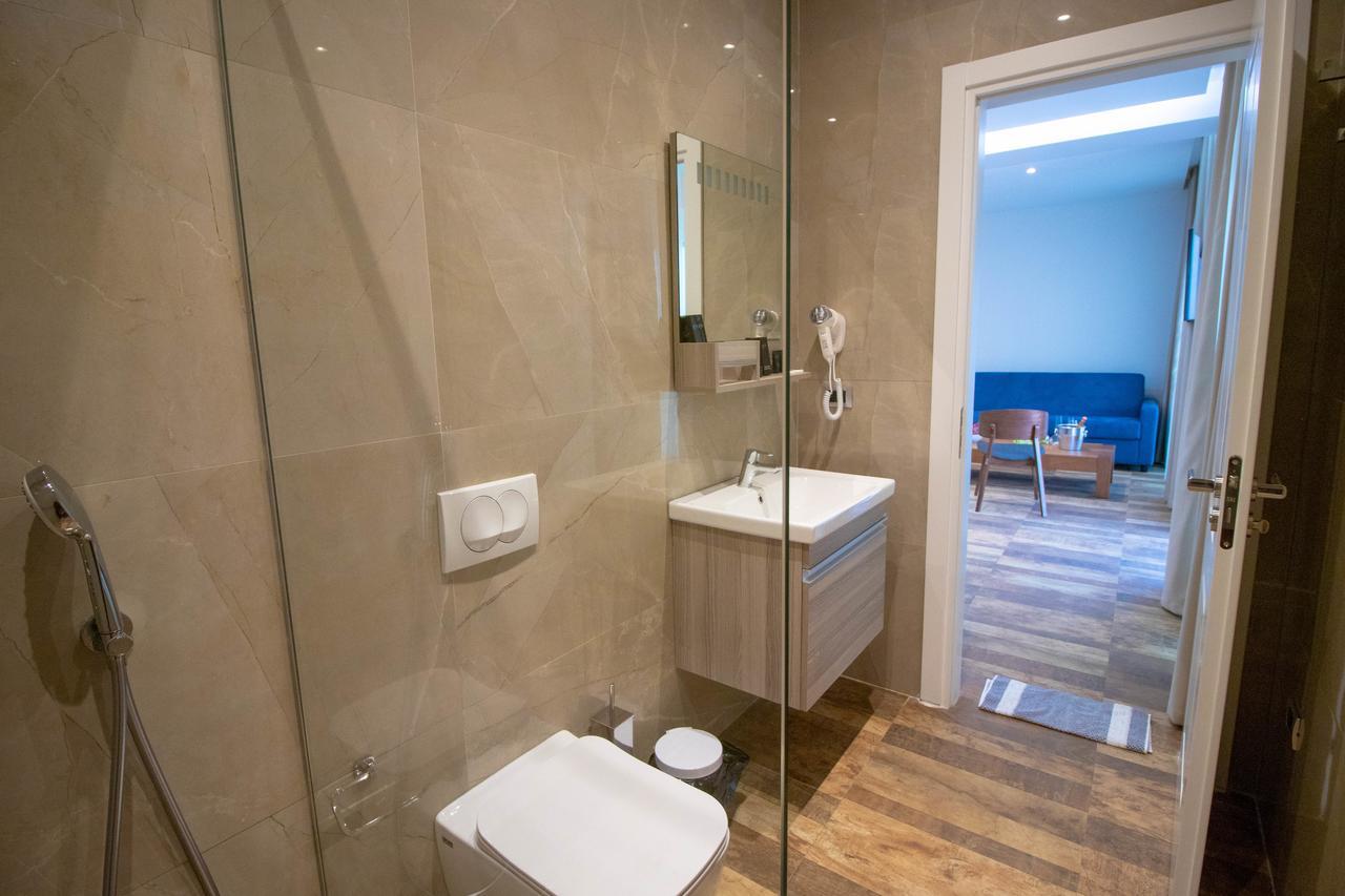 Blue Marine Hotel Shkallnur Екстер'єр фото